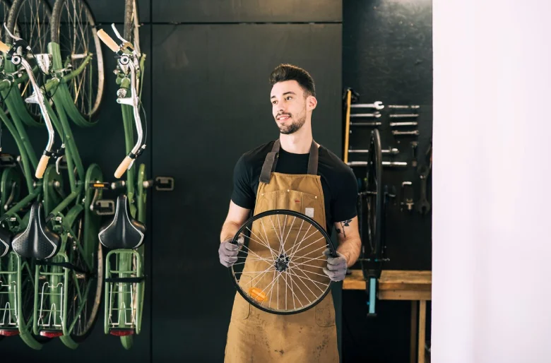 Essential Steps to Start a Thriving Bicycle Repair Shop Business 11 | Augmented Reality | MashMagazine