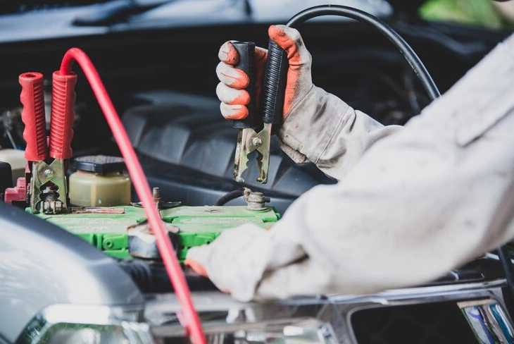 How to Check the Health of Your Hybrid Vehicle's Battery 2 | Hybrid | MashMagazine