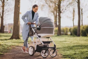 Tips for Selecting the Ideal Travel Pram for Your Holiday Escapades